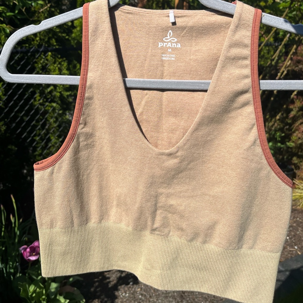 High quality Tank top from prAna - comment with any questions you have